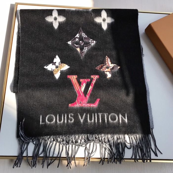 Louis Vuitton Scarf LV00143